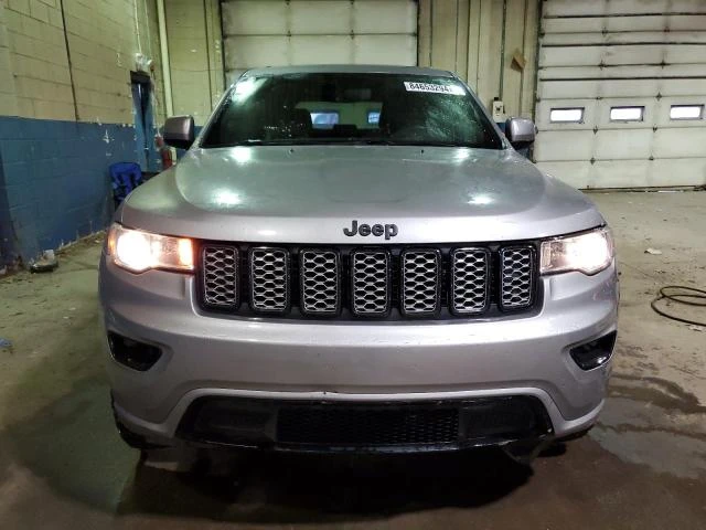 Jeep Grand cherokee  LAREDO, снимка 6 - Автомобили и джипове - 48799704