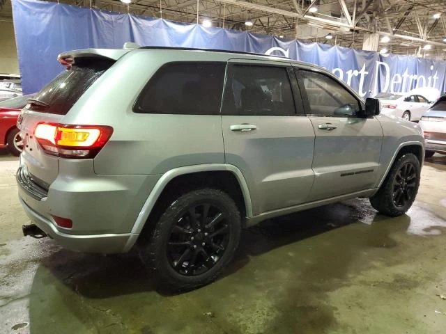 Jeep Grand cherokee  LAREDO, снимка 4 - Автомобили и джипове - 48799704