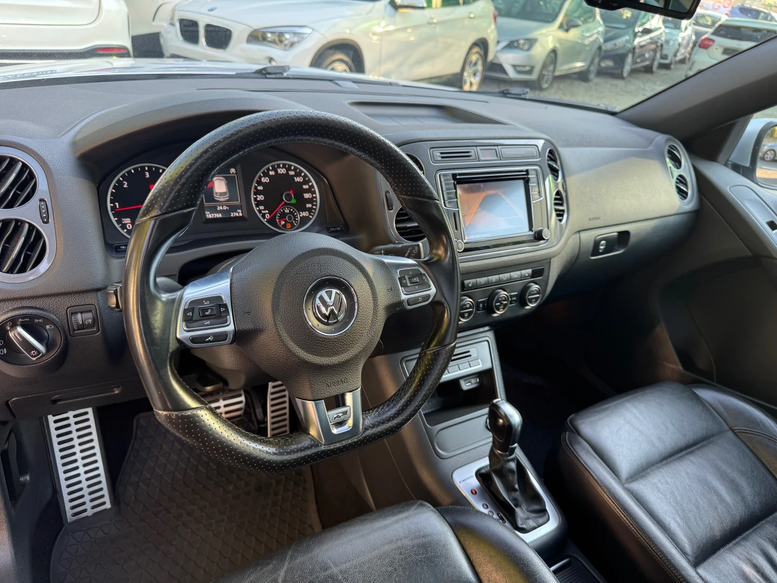 VW Tiguan 2.0TDi 185* 4x4* DSG* R-Line - изображение 7