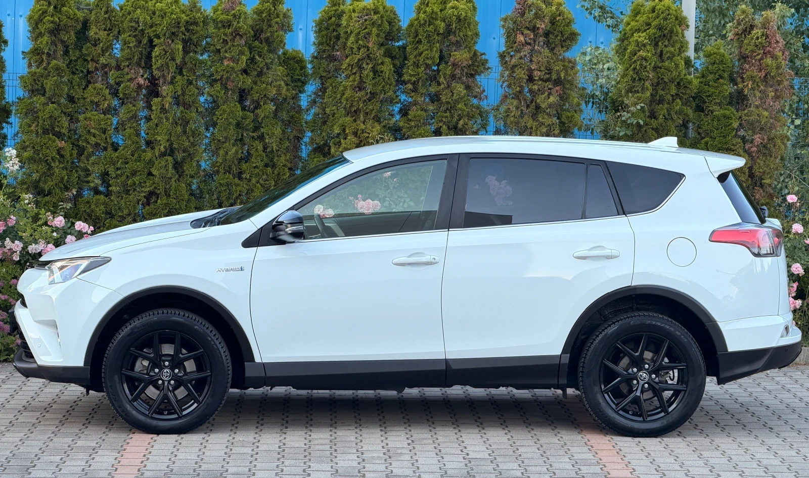 Toyota Rav4 FACE-2.5HYBRID-KEYLESS-КАМЕРА-УНИКАЛНА-2018Г, снимка 8 - Автомобили и джипове - 54703510