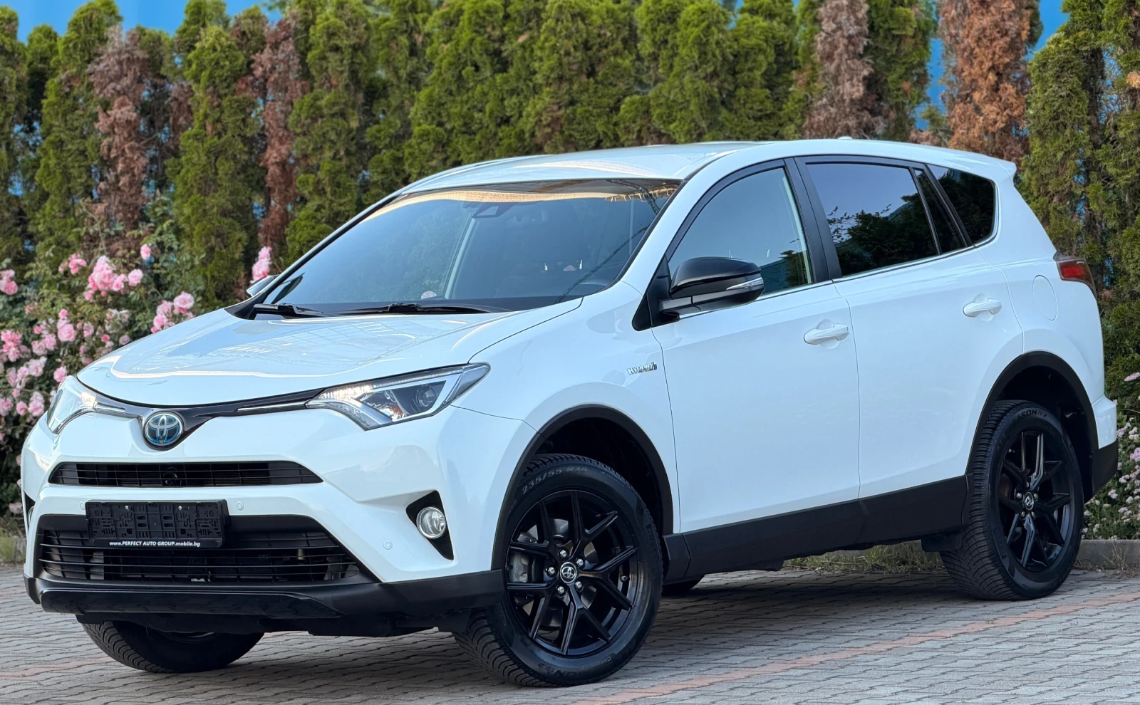 Toyota Rav4 FACE-2.5HYBRID-KEYLESS-КАМЕРА-УНИКАЛНА-2018Г