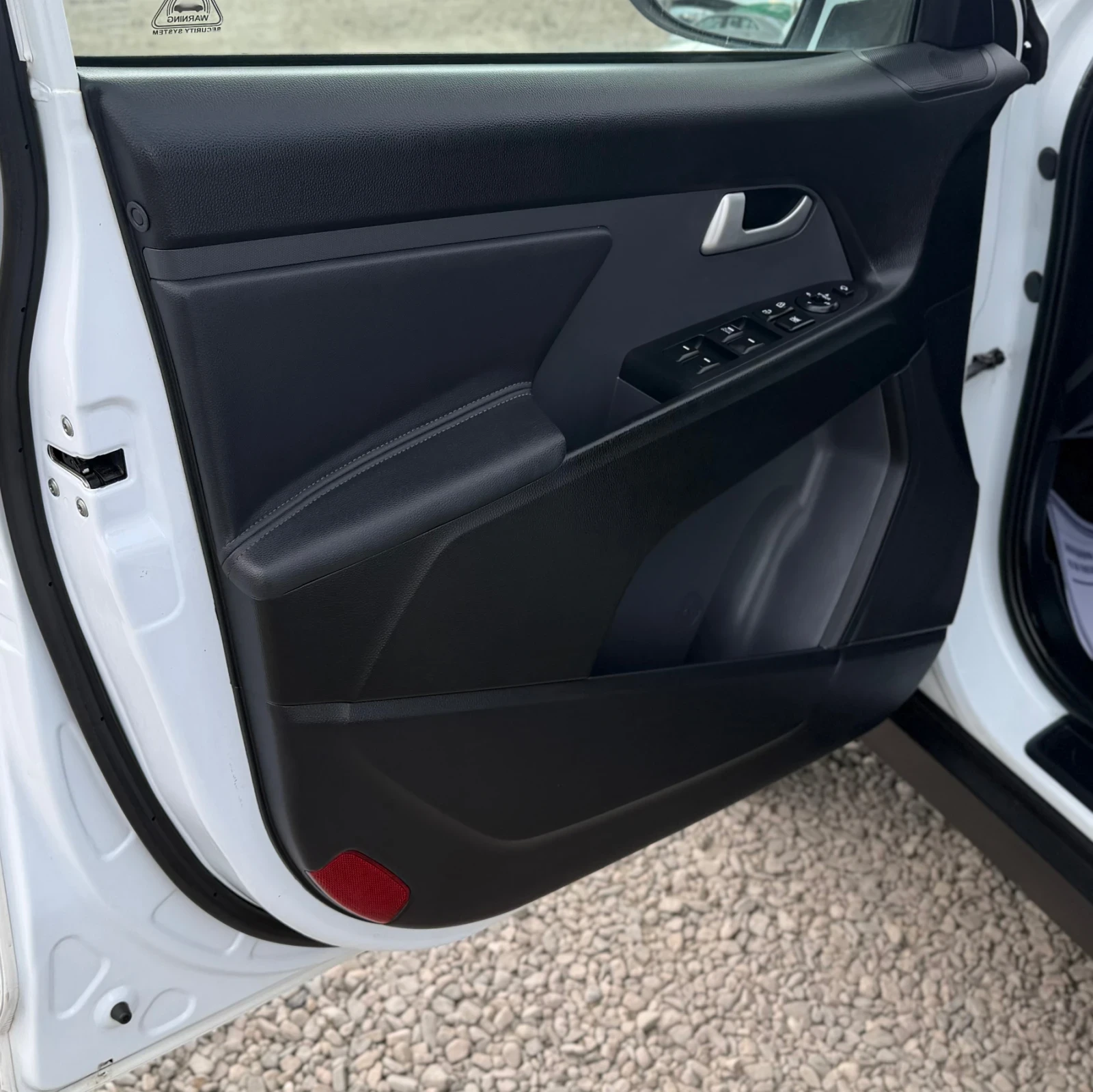 Kia Sportage 1.7 CRDI , снимка 10 - Автомобили и джипове - 54840768