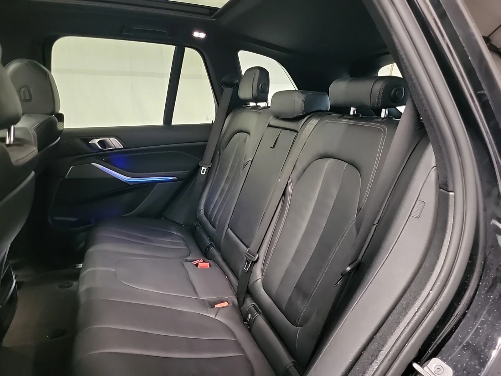 BMW X5 40I * M ПАКЕТ * 2021 * 1 СОБСТВЕНИК * БЕЗ ИНЦИДЕНТ, снимка 11 - Автомобили и джипове - 54978143