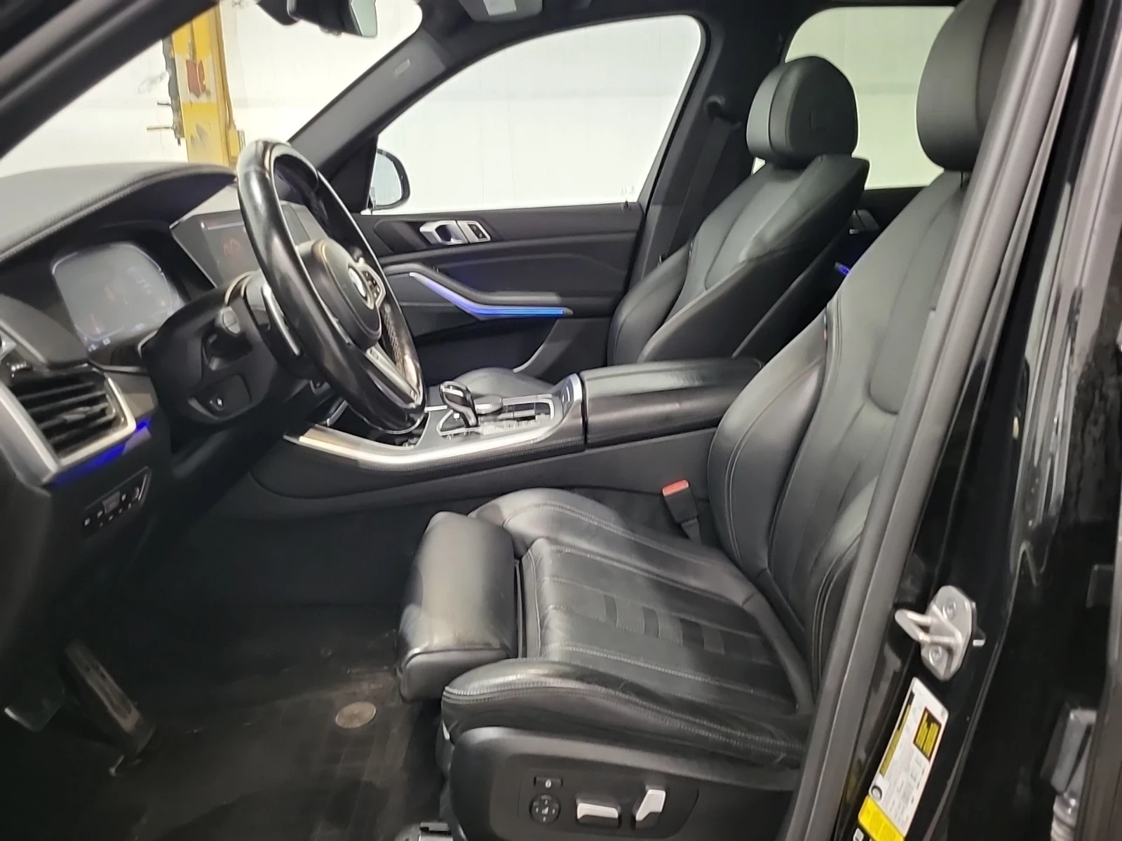 BMW X5 40I * M ПАКЕТ * 2021 * 1 СОБСТВЕНИК * БЕЗ ИНЦИДЕНТ, снимка 7 - Автомобили и джипове - 54978143