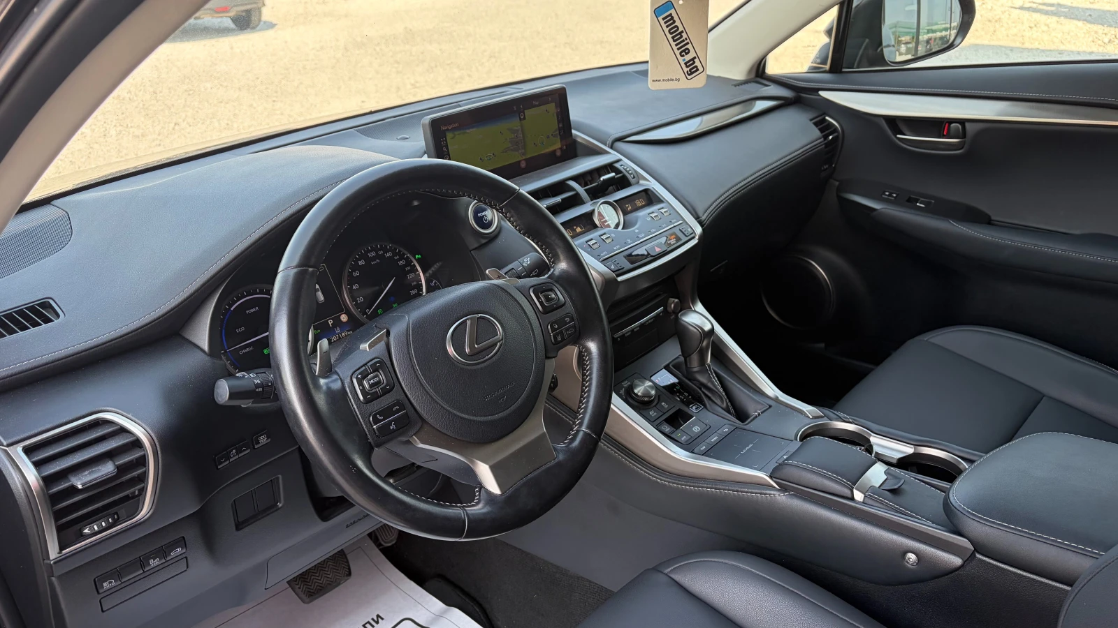 Lexus NX 300h 2.5 Hybrid 4x4, снимка 8 - Автомобили и джипове - 55346793