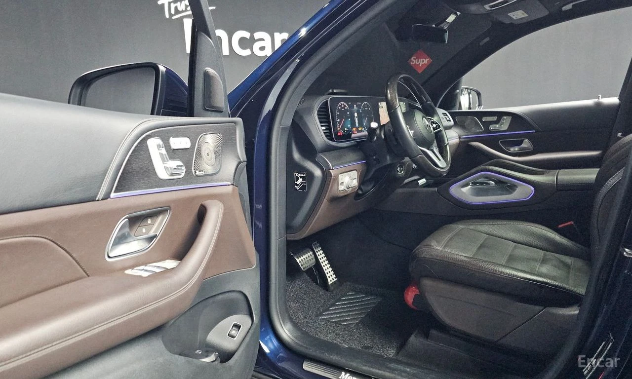 Mercedes-Benz GLS 400 AMG* LINE* BURMESTER* ОБДУХВАНЕ* ДИСТРОНИК* МАСАЖ*, снимка 5 - Автомобили и джипове - 55431784