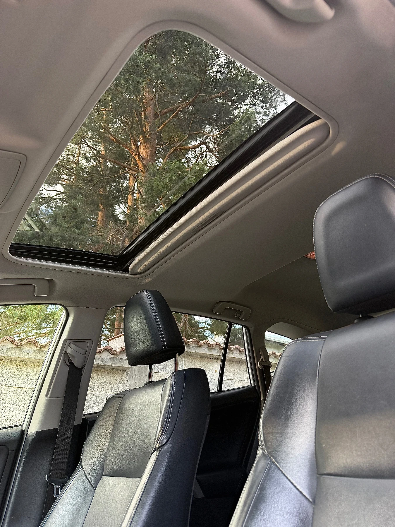 Toyota Rav4   2. 0 Valvematic Multidrive S, снимка 12 - Автомобили и джипове - 55589329