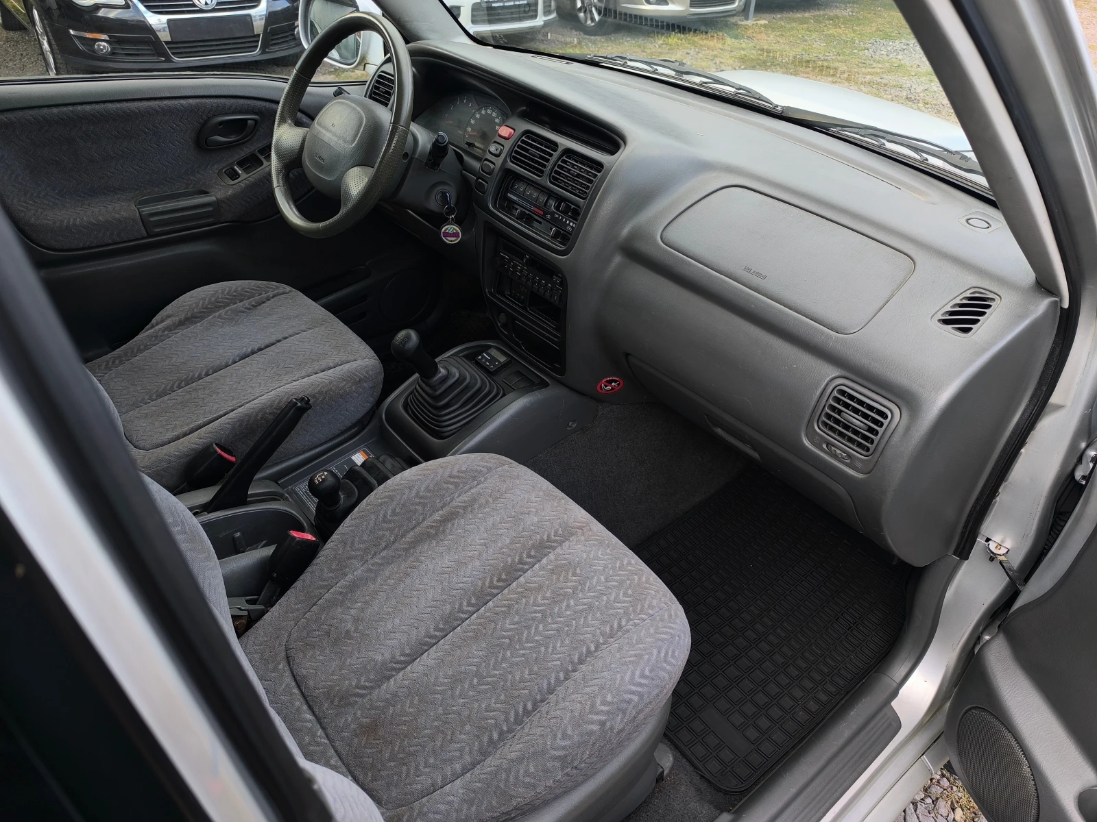 Suzuki Grand vitara -2.0HDI-110кс-4х4-КЛИМАТИК-ОТЛИЧНА !!!, снимка 14 - Автомобили и джипове - 56200758