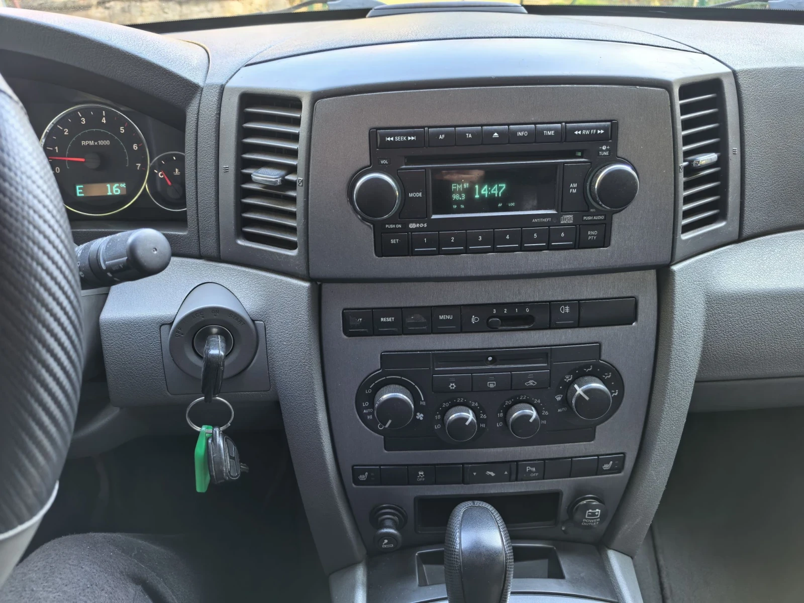 Jeep Grand cherokee 3..0 CRD 218h.p., снимка 9 - Автомобили и джипове - 56646571