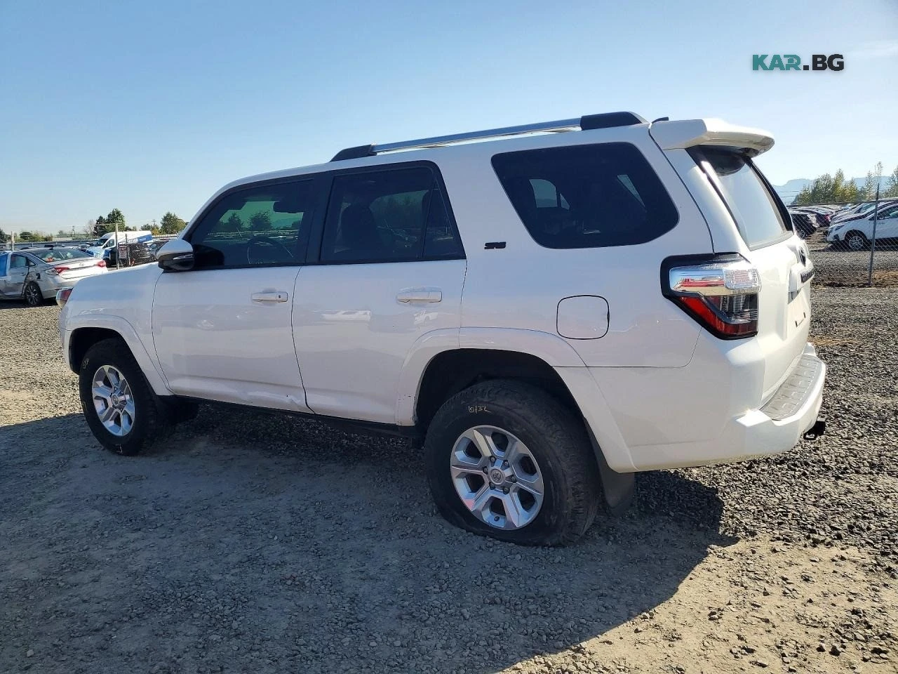 Toyota 4runner SR5 PREMIUM* DISTRONIC* CAMERA* , снимка 2 - Автомобили и джипове - 56677584