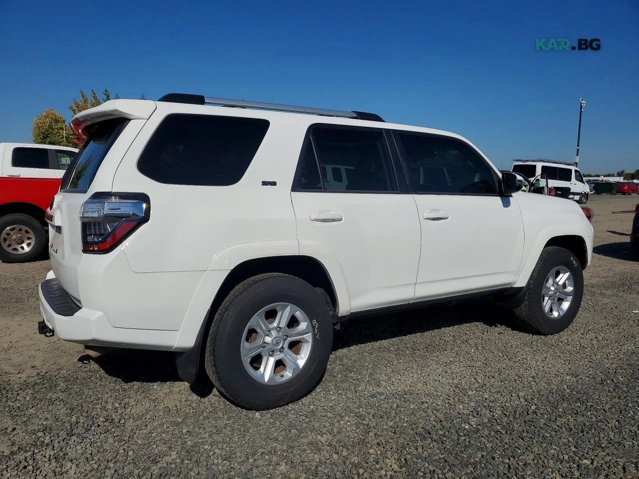 Toyota 4runner SR5 PREMIUM* DISTRONIC* CAMERA* , снимка 3 - Автомобили и джипове - 56677584
