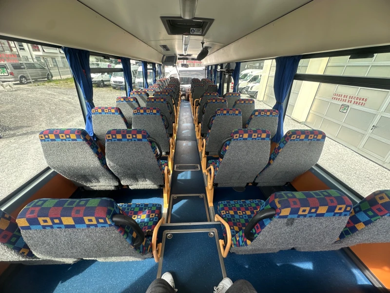 Mercedes-Benz Intouro Irisbus Recreo 10, 20m Климатик, снимка 10 - Бусове и автобуси - 51012592