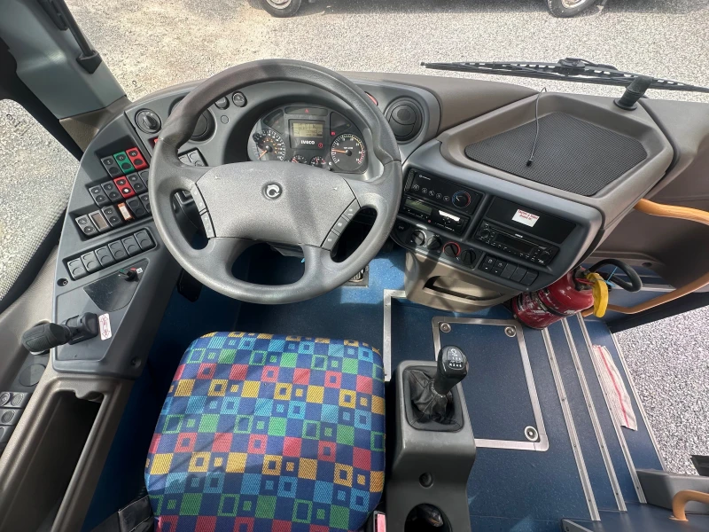 Mercedes-Benz Intouro Irisbus Recreo 10, 20m Климатик, снимка 12 - Бусове и автобуси - 51012592
