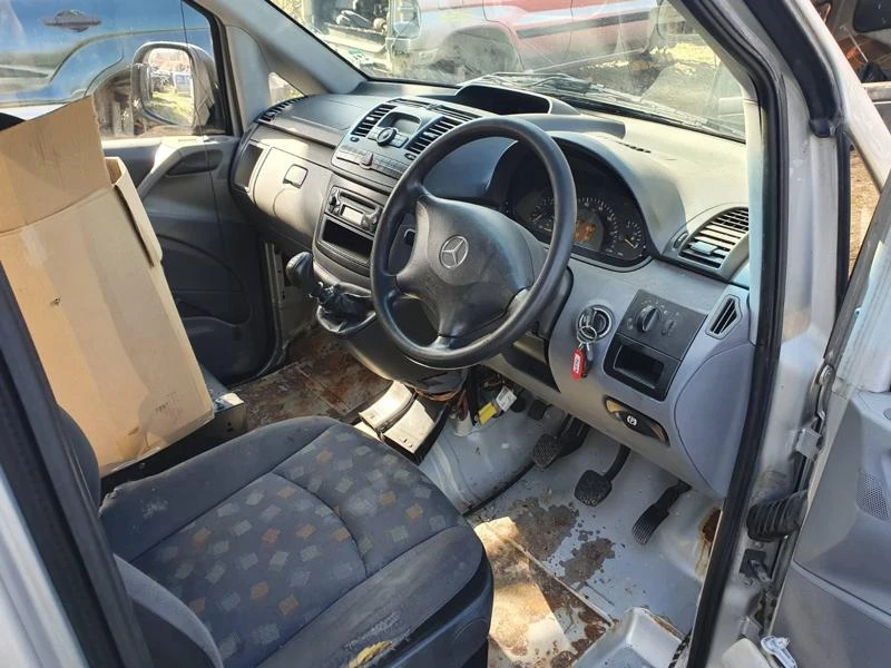 Mercedes-Benz Vito 111.115 cdi, снимка 5 - Бусове и автобуси - 46834189