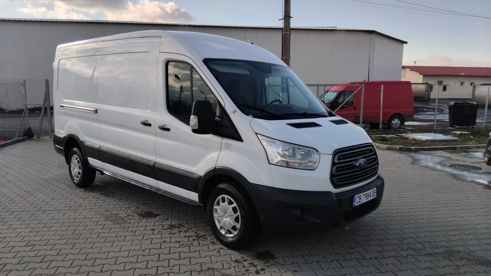 Ford Transit 350L - изображение 2