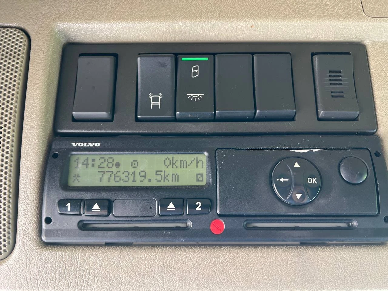Volvo Fm 410 E6 ThermoKing UT800, снимка 7 - Камиони - 56272579