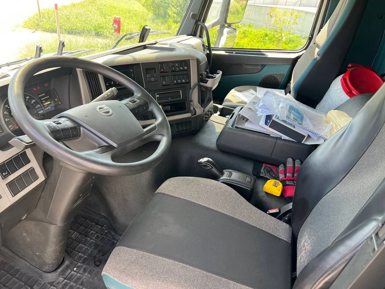 Volvo Fm 410 E6 ThermoKing UT800, снимка 5 - Камиони - 56272579