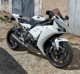 Honda Cbr CBR1000RA | Mobile.bg    10
