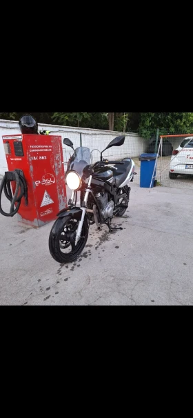  Suzuki Gs