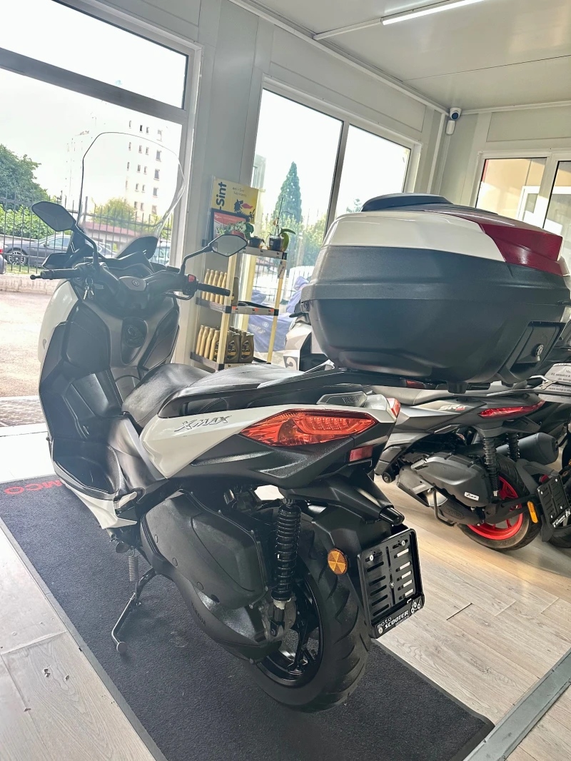 Yamaha X-max 300i ABS/ТС/LED 06.2017г., снимка 11 - Мотоциклети и мототехника - 51207159