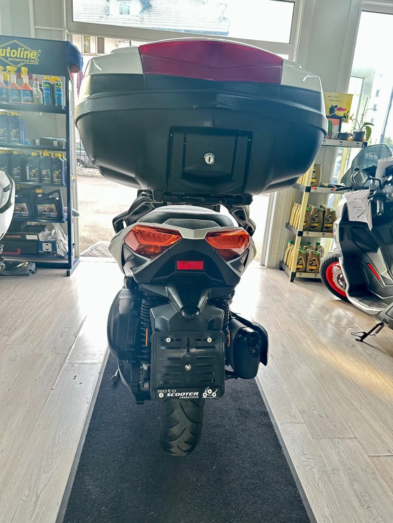 Yamaha X-max 300i ABS/ТС/LED 06.2017г., снимка 7 - Мотоциклети и мототехника - 51207159