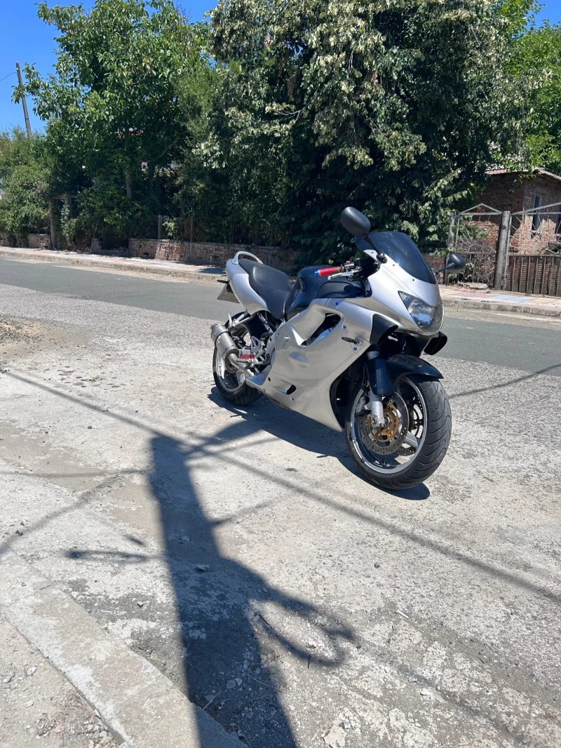 Honda Cbf F4, снимка 4 - Мотоциклети и мототехника - 51290059