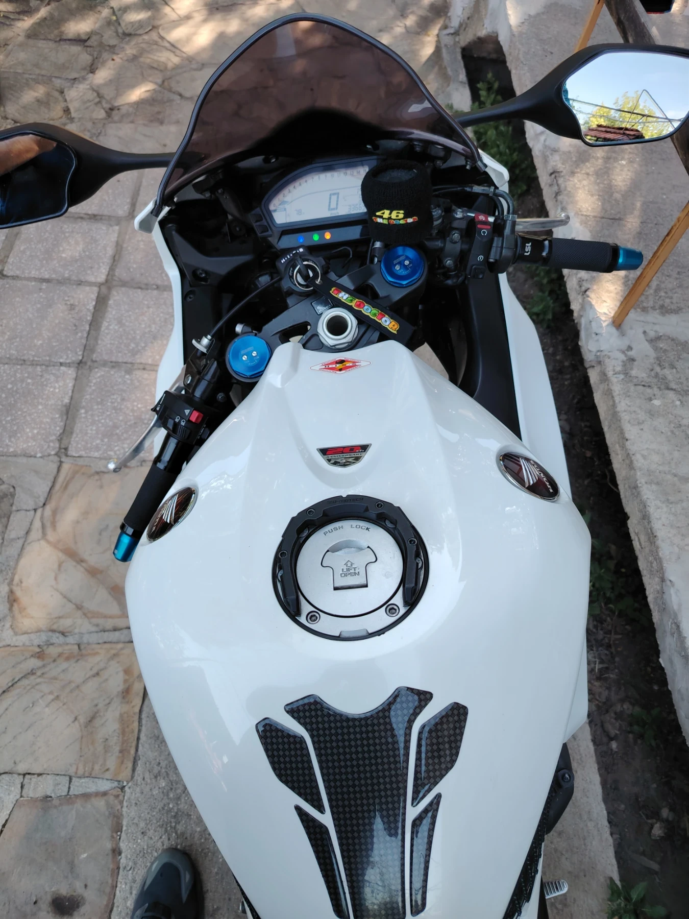 Honda Cbr CBR1000RR - изображение 4