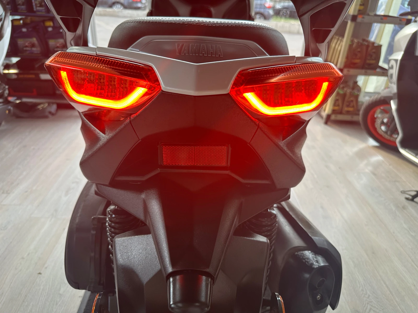 Yamaha X-max 300i ABS/ТС/LED 06.2017г. - изображение 5