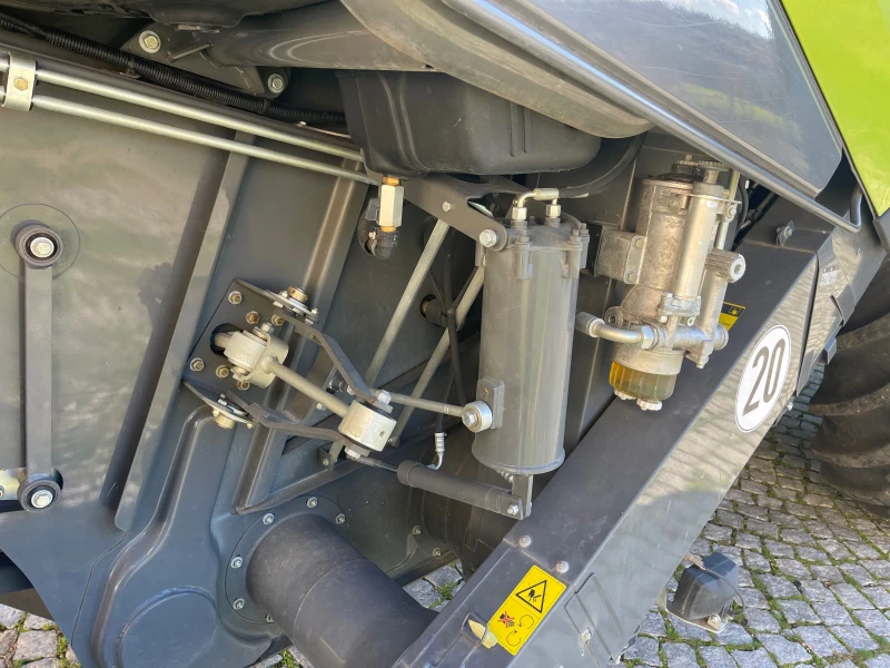 Комбайн Claas LEXION 6600 + CLAAS VARIO 770 ЛИЗИНГ, снимка 9 - Селскостопанска техника - 52524023