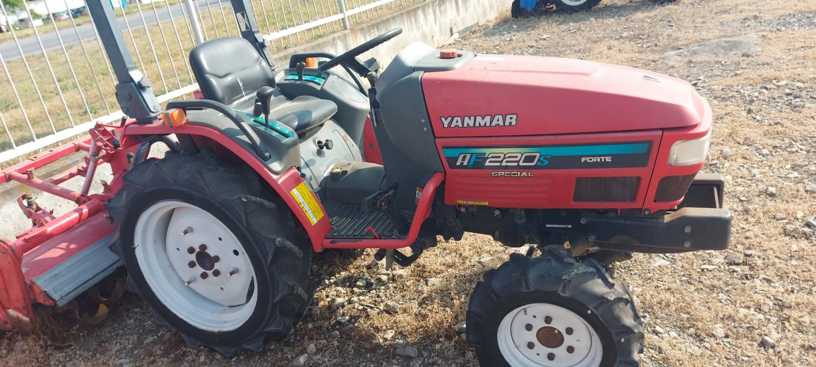 Трактор Yanmar Техно груп М - изображение 3