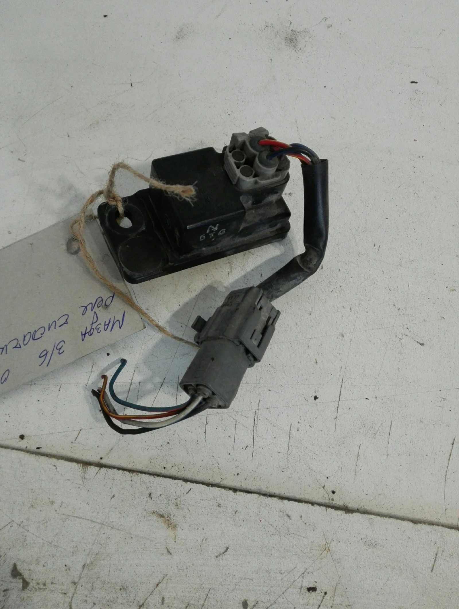 ���� �������� ����� 6 | Mobile.bg � ����������� 1