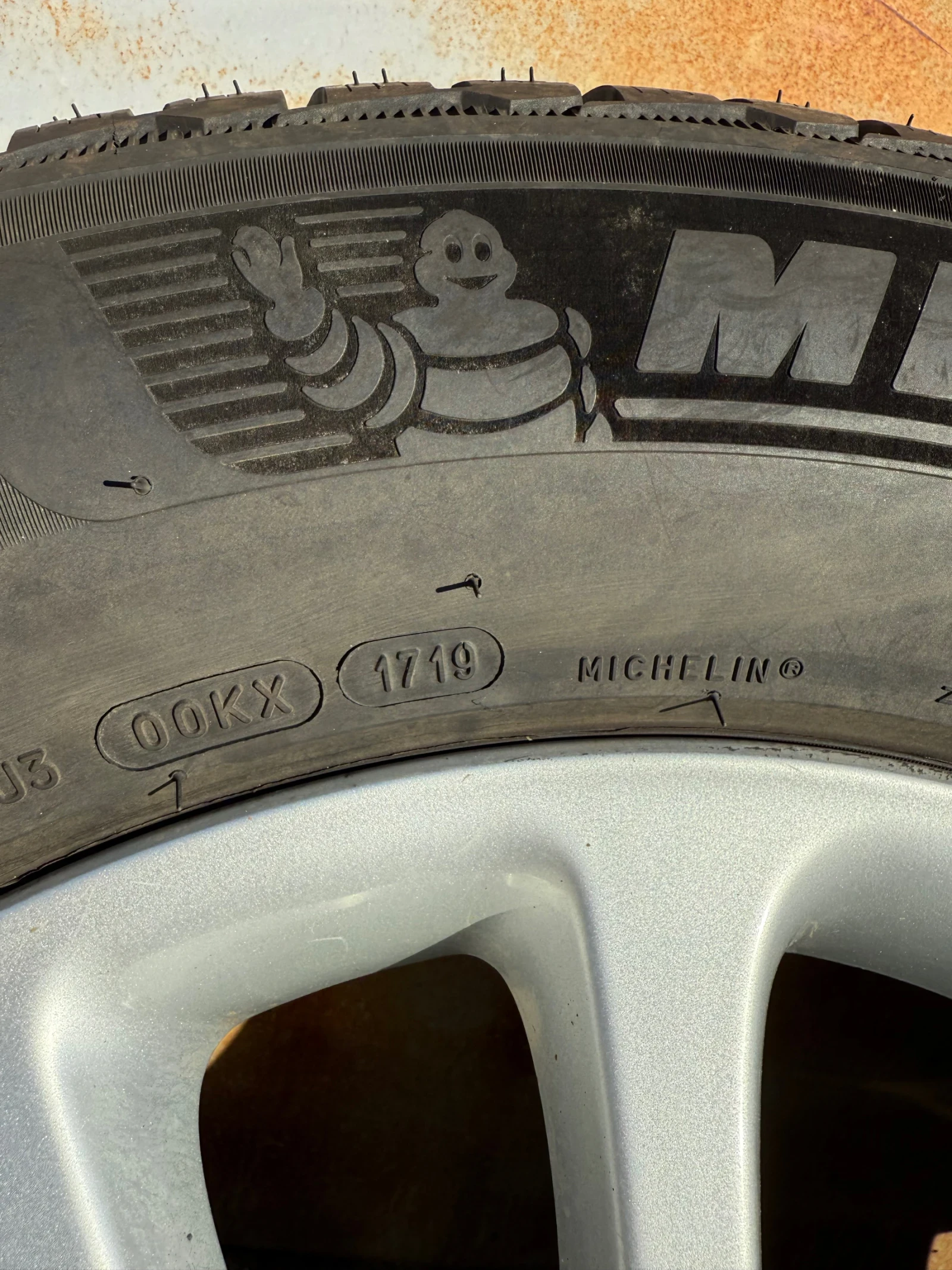    255/60R18  Honda Cr-v | Mobile.bg   5