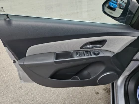 Chevrolet Cruze 2.0 перфектен , снимка 9