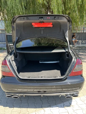 Mercedes-Benz E 500 Е63 AMG пакет , keyless Go, снимка 16
