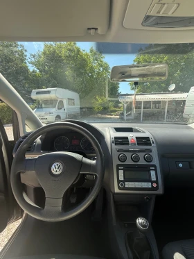 VW Touran VW Touran 1.9 TDI 105 к.с. (77 kW), 6-степенна ръч, снимка 9