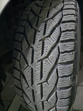 Mercedes-Benz E 250 - 7950 € / 15548.85 лв. - 47889995 11