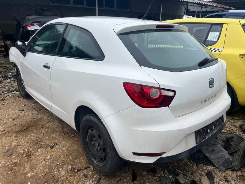 Seat Ibiza 1.2i, снимка 3 - Автомобили и джипове - 38910123