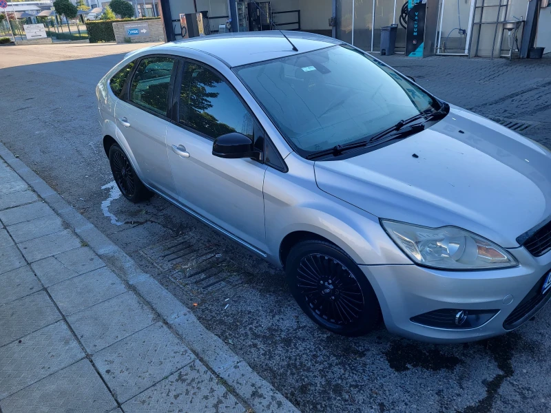 Ford Focus Ford Focus 1.8, снимка 9 - Автомобили и джипове - 46917614