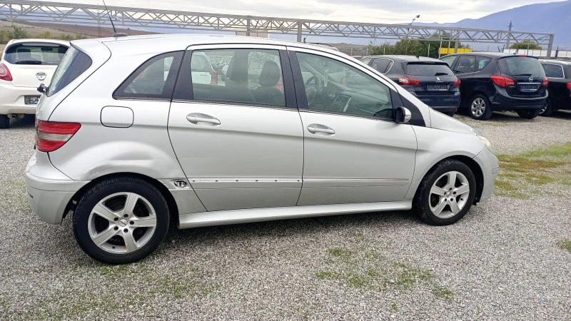 Mercedes-Benz B 200 2.0CDI140ксА/С , снимка 3 - Автомобили и джипове - 47520868