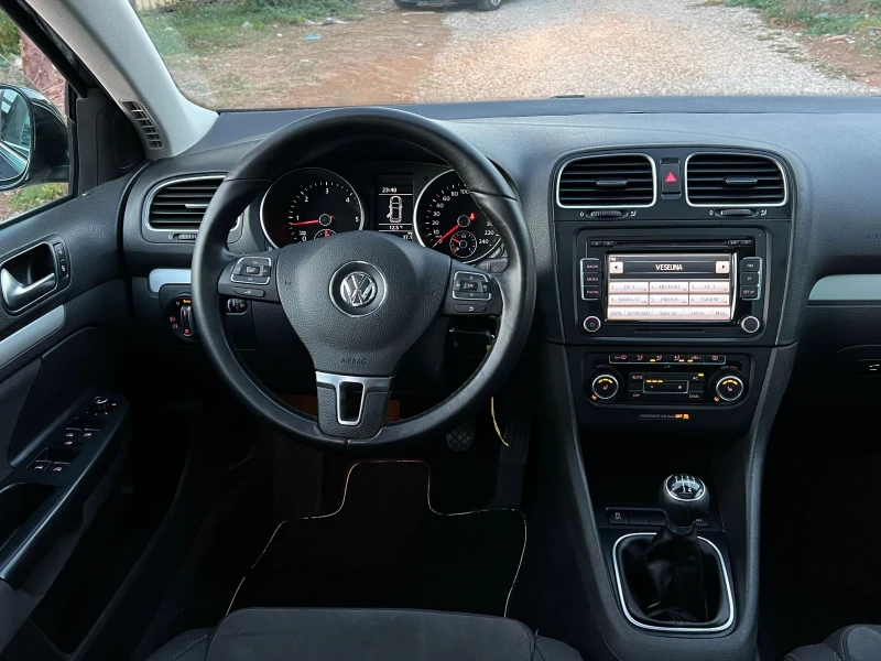 VW Golf Navi* Pano* TOP, снимка 10 - Автомобили и джипове - 47854995