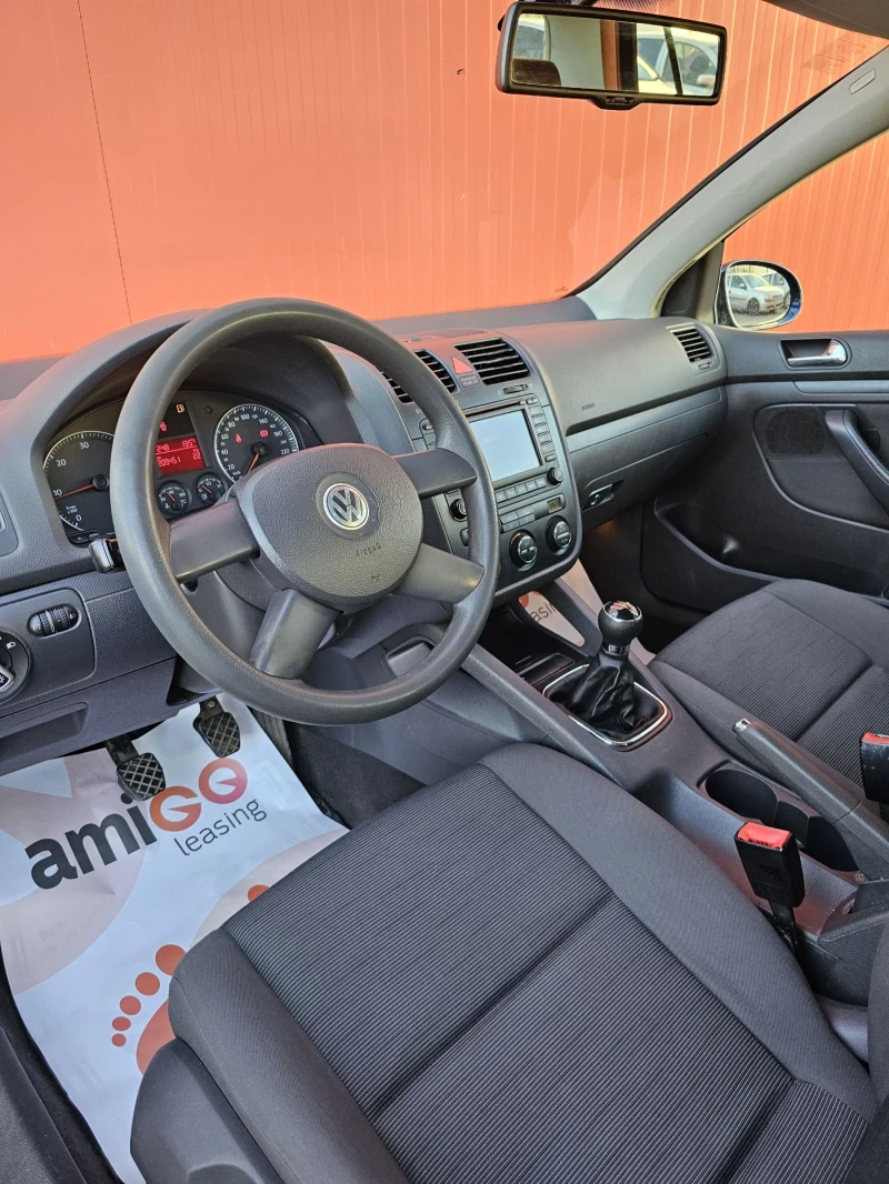 VW Golf 1.9 TDI, снимка 9 - Автомобили и джипове - 48392138