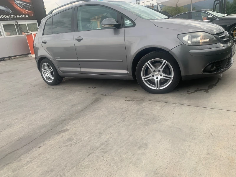 VW Golf Plus, снимка 2 - Автомобили и джипове - 48421837