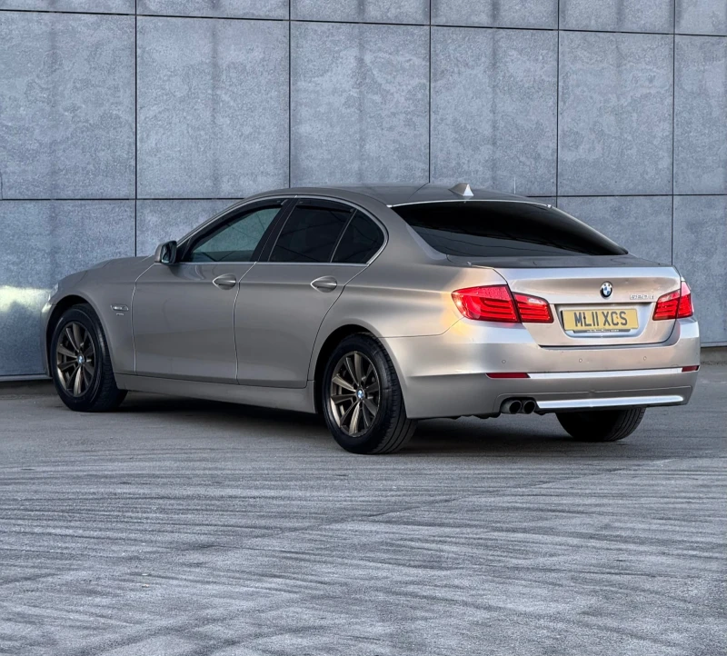 BMW 520 Silver-Line /F10/UK/Automatic/Full/Сменени Вериги/, снимка 8 - Автомобили и джипове - 48563139