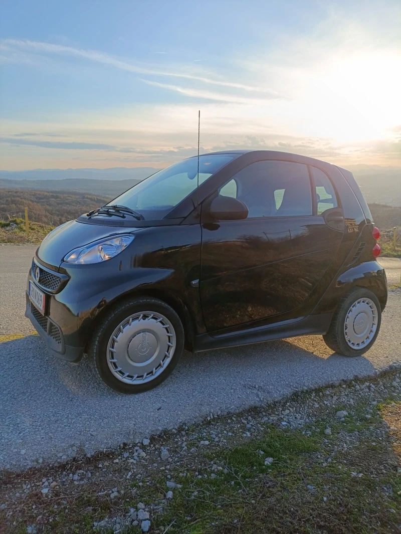 Smart Fortwo MHD Coupe, снимка 7 - Автомобили и джипове - 48975536