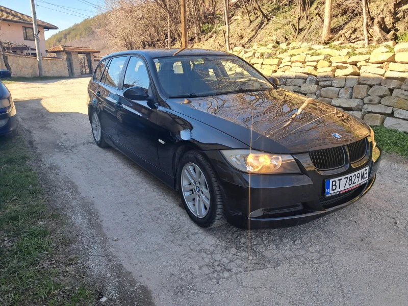 BMW 318, снимка 1 - Автомобили и джипове - 49426928