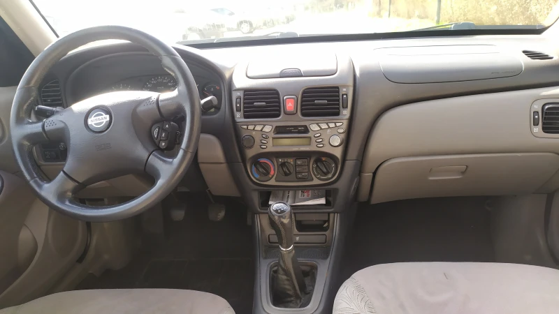 Nissan Almera, снимка 5 - Автомобили и джипове - 49449347