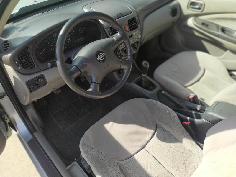 Nissan Almera, снимка 9 - Автомобили и джипове - 49449347