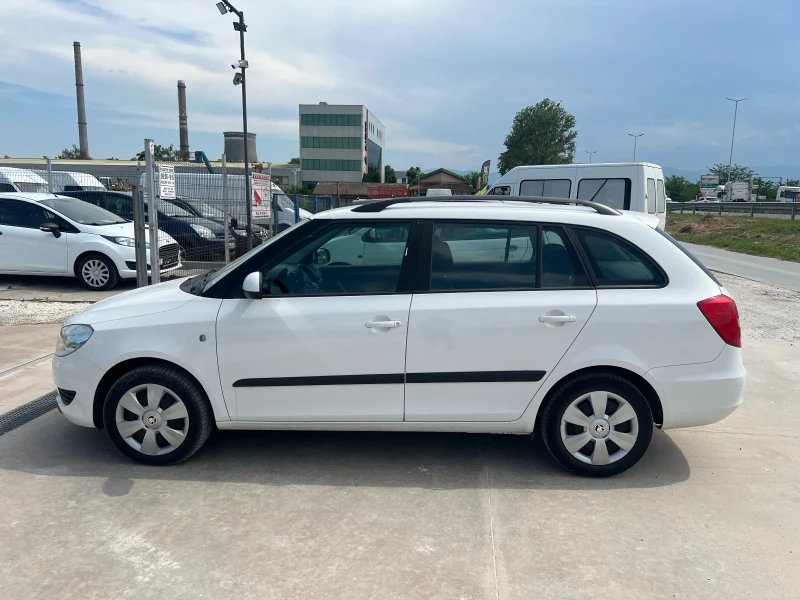 Skoda Fabia 1.6тди-Клима, снимка 6 - Автомобили и джипове - 50570321