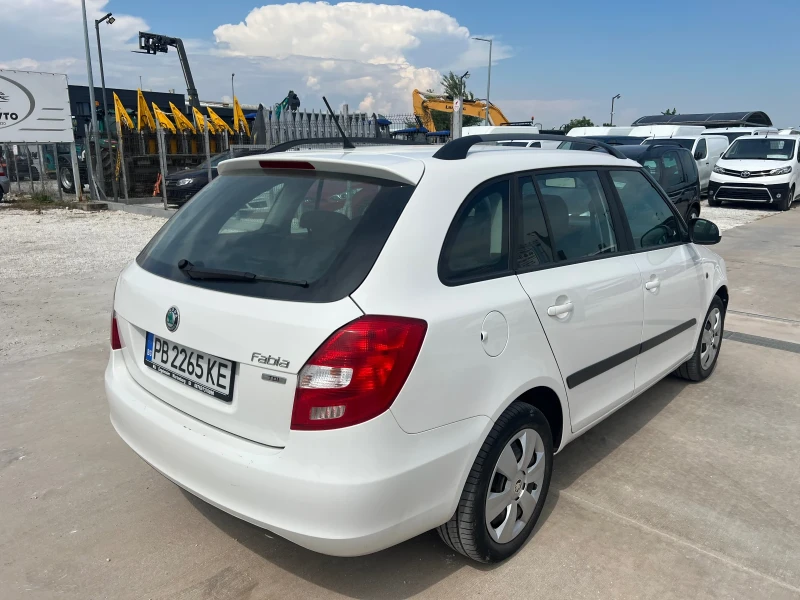 Skoda Fabia 1.6тди-Клима, снимка 3 - Автомобили и джипове - 50570321