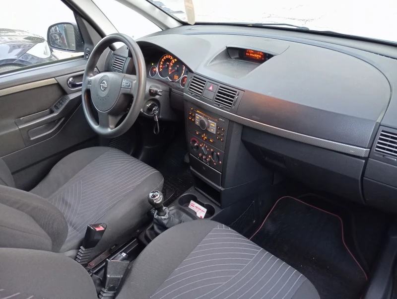Opel Meriva 1, 4 бензин, снимка 9 - Автомобили и джипове - 52110121